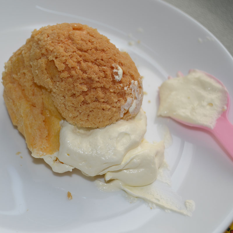 Ị nwere ike iji ude kọfị na-abụghị mmiri ara ehi maka desserts dị ka puddings na custards